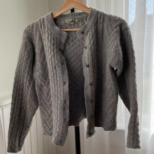 Adorable chunky knit sweater cardigan
